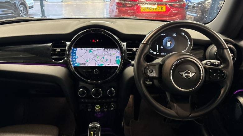 MINI Hatchback 135kW Cooper S Level 2 33kWh 3dr Auto Electric Hatchback